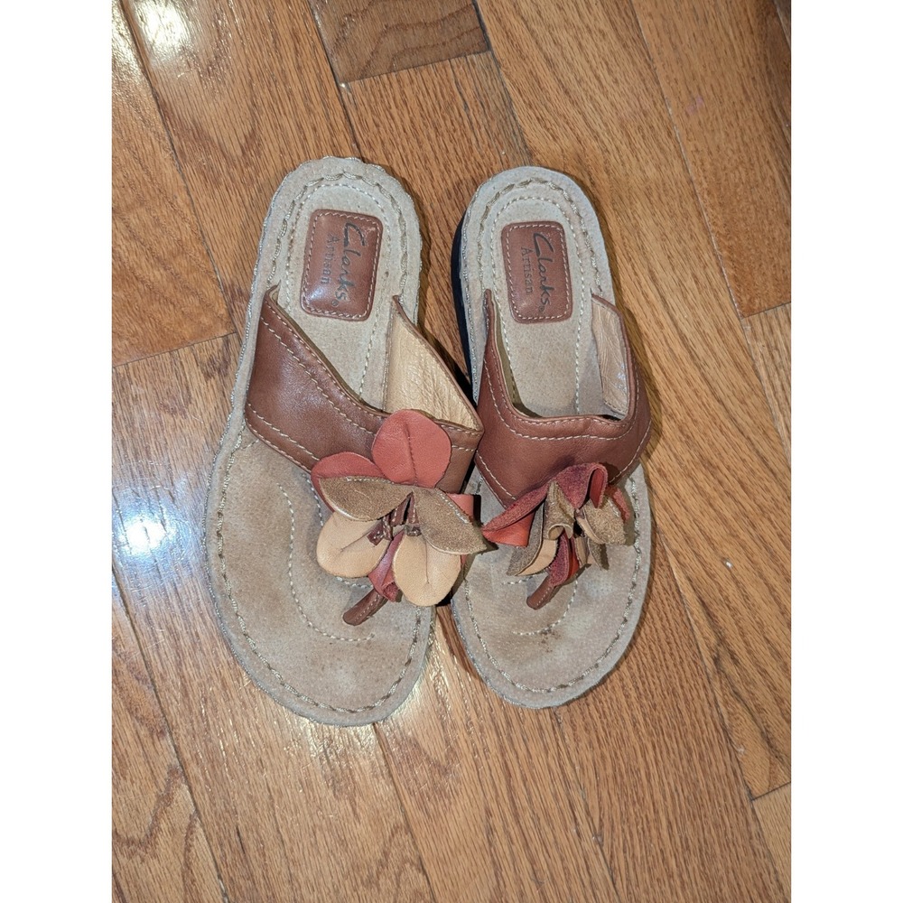 Boho Cottagecore Floral Leather Thong Sandals Clarks Artisan 6.5M Casual Chic